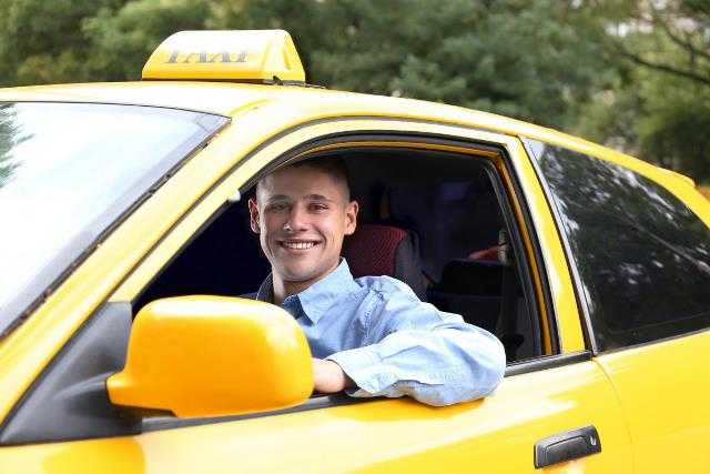 День таксиста у 2022 році: якого числа
