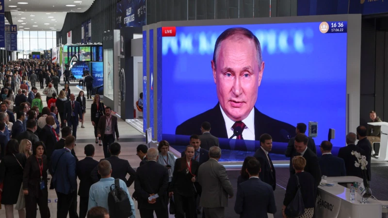 Виступ Путіна з відео затримався через потужну кібератаку
