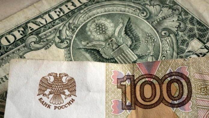 Чергові заходи щодо «дедоларизації» Росії видаються символічними
